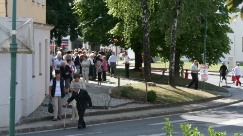 20150726_Kirtag_Pferdemarkt_Kirchgaenger_(106)_web